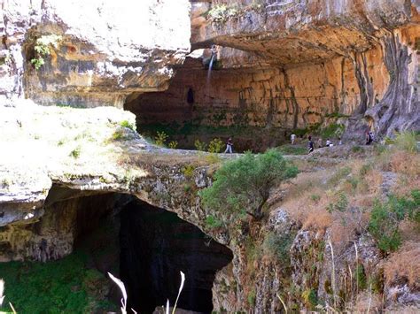 Mail2day Baatara Gorge Waterfall Cave Of The Three Bridges 9 Pics