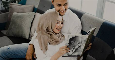 Lelaki harimau adalah novel kedua karya eka kurniawan setelah cantik adalah luka. Lima Perbuatan Wanita Yang Merimaskan Orang Lelaki.