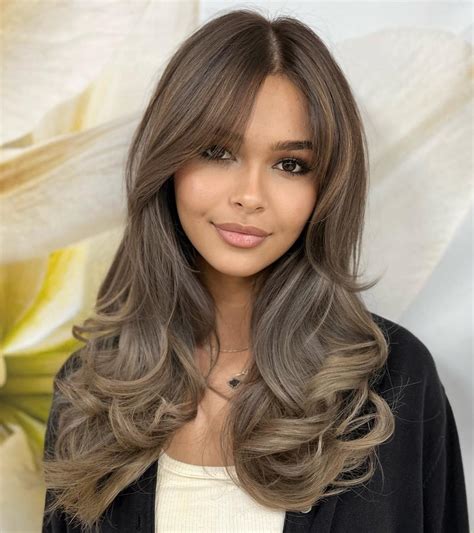30 Top Long Hairstyles For Women To Keep Up With Trends In 2023 2023