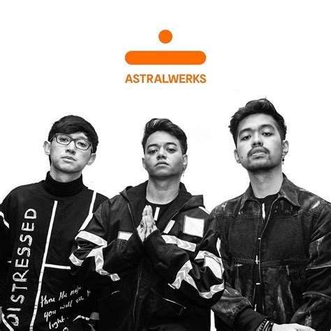 Jum'at, 11 desember 2020 weird genius memuncaki daftar lagu paling dicari di indonesia tahun 2020 dengan. Weird Genius Jadi Artis Asia Pertama di Label Musik ...