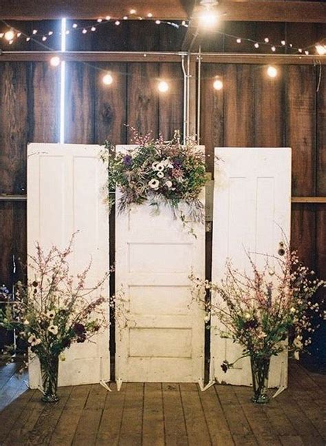 20 Rustic Wedding Decoration Ideas With Vintage Doors Emmalovesweddings