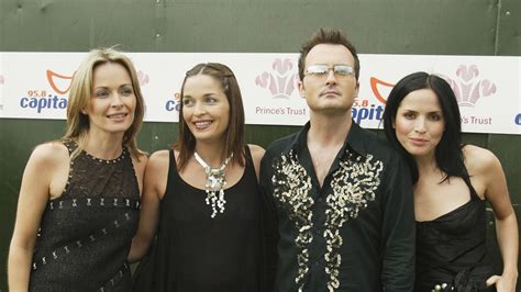 The Corrs Irish Band Lights Tour Fashion