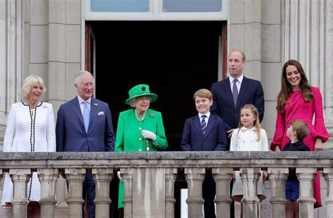 Queen Elizabeths Platinum Jubilee Celebrating 70 Years On The Throne