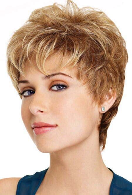 Short Layered Haircuts With Volume Best Hairstyles To Hide Greasy Hair
