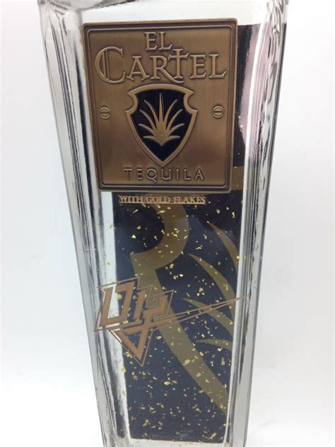 22 april 2021 05:28 #1. El Cartel Gold flake with Daddy Yankee Engrave Signature