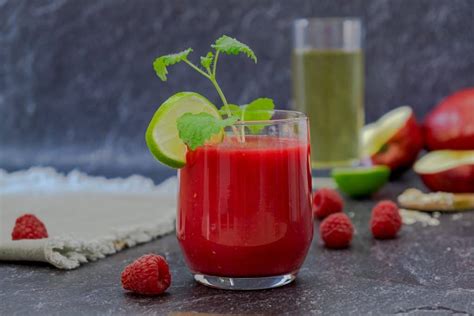 Easy Apple Raspberry Smoothie I Live For Greens