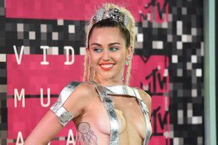 Miley Cyrus Luscious Hentai Manga Porn