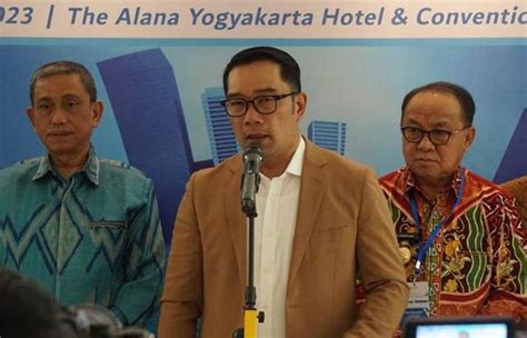 Ridwan Kamil Datangi Ugm Kampanye Indonesia Primadona Energi Terbarukan