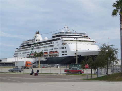 Navigating The Tampa Cruise Port Getting There Parking And Terminals