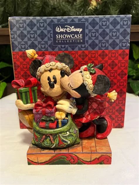 Jim Shore A Christmas Kiss Disneys Mickey And Minnie Mouse 4009120