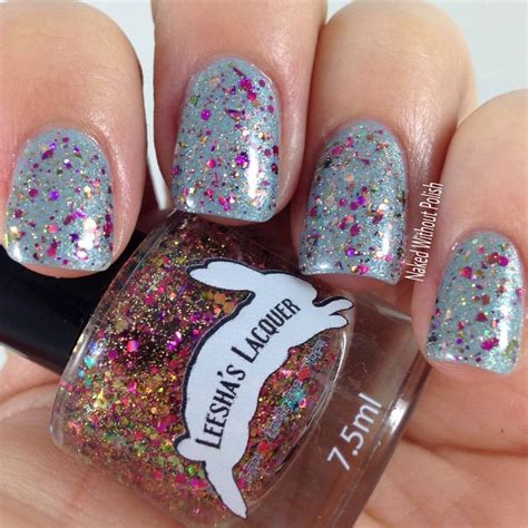 Zoya raufa outer shopee indonesia. Leesha's Lacquer Animikii over Zoya Amira @LeeshasLacquer @zoyanailpolish | Nail polish, Gold ...
