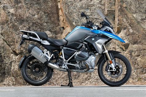 This bike will come with the remaining balance of the 3 year manufacturers warranty and roadside. New BMW R 1250 GS 2019 Price , Specs, Mileage, Reviews