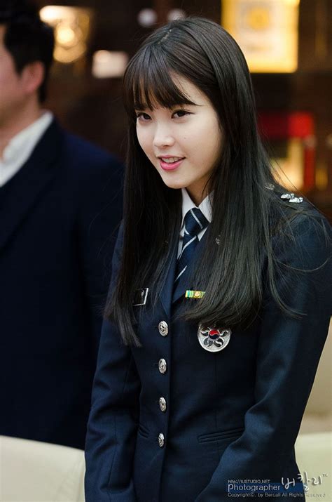 Singer Iu Honorary Korean Police Officer Police Officer Singer Actresses