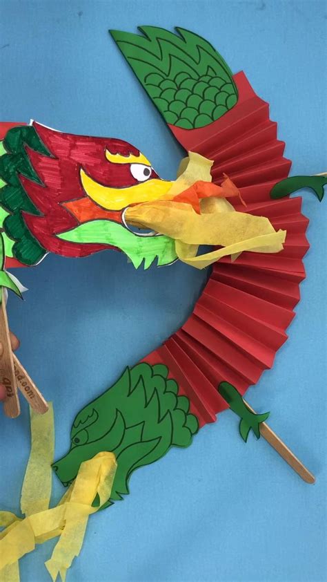 Chinese New Year Dragon Printables Video Dragon Crafts New Years