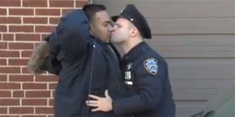 Куртка Поцелуи Полиция Крутая Куртка Ру