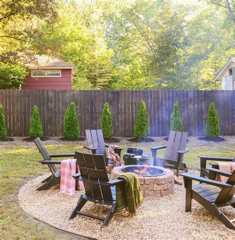 If you feel your backyard could do with a bit of makeover this year, there are probably a couple of things that could be improved. 10 Before and After Backyard Makeovers | Backyard landscaping, Backyard makeover, Kid friendly ...