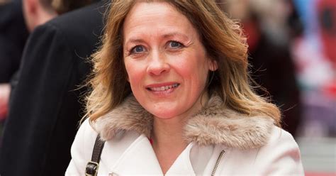 Sarah Beeny Reveals Shes Been Diagnosed With Breast Cancer And Has Started Treatment