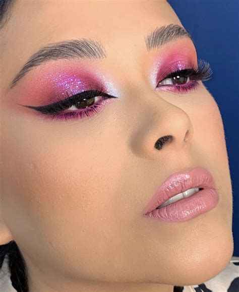 Pin By Florina On Make Up Sparkly Makeup Pink Eye Makeup Pink Makeup