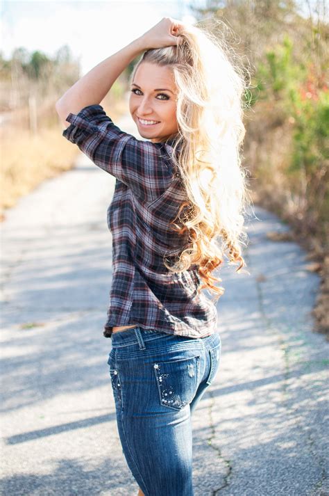 fitness model amanda adams cat and zach photography jeans country blonde hair photo