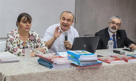 Clases presenciales y virtuales para el 2021