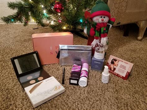 Ipsy Glam Bag Plus December R Beautyboxes