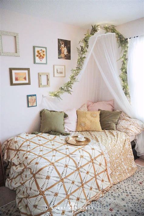 Thrifted Whimsical Vintage Cottagecore Bedroom Makeover In 2021 Room