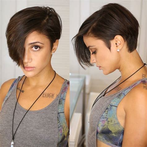 Long pixies are usually shorter in the back and sides, while longer on top with long bangs. 10 Long Pixie Haircuts for Women Wanting a Fresh Image, Short Hair