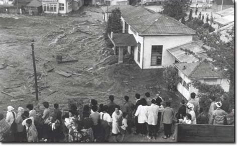 Un mega terremoto de 8.8º richter en chile, el 27 de febrero de 2010, con epicentro entre las costas de curanipe (maule) y cobquecura (bio bio). The most destructive Tsunamis | Chile, 1960