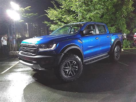 This car has automatic transmission, 6 cylinder engine, 1. Ford Ranger Raptor Arrives in the Philippines - Features ...