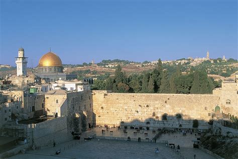 How to Visit Israel's Western Wall: The Complete Guide