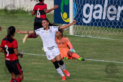 Maybe you would like to learn more about one of these? Fotos - CAMPEONATO BRASILEIRO FEMININO 2021: FLAMENGO X ...