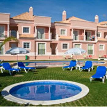 Portugal ofrece muchos atractivos tanto para el turismo de playa como el turismo cultural. Aqua Mar Apartamentos Holiday Reviews, Albufeira, Algarve, Portugal - Holiday Truths