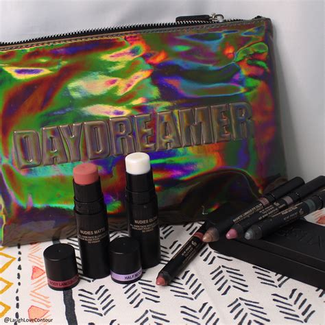 Nudestix Daydreamer Collection For Earth Day Laugh Love Contour