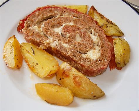 Mediterraner Hackbraten mit Oregano-Kartoffeln von alina1st Chefkoch