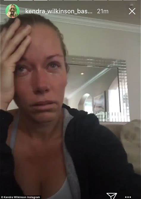kendra wilkinson meltdown on instagram over divorce crying hysterics announces divorce page