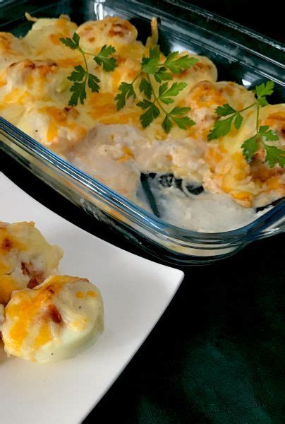 Eggs With Bechamel Sauce Au Gratin A Delicious Easy And Quick Dinner