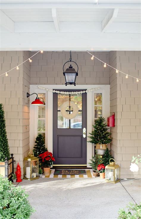 30 Christmas Decor Ideas For Front Porch