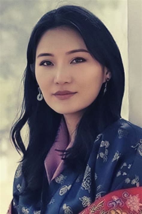 Top 10 Most Beautiful & Hottest Bhutanese Models, Actresses - Fakoa