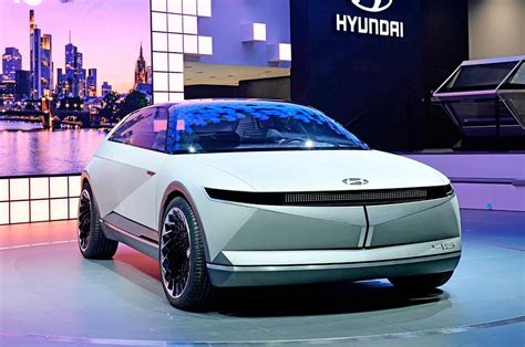 Ioniq 5  2022 Hyundai Ioniq 5 Spy Video Youtube  The first member of