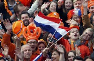 Willem Alexander Becomes New Dutch King