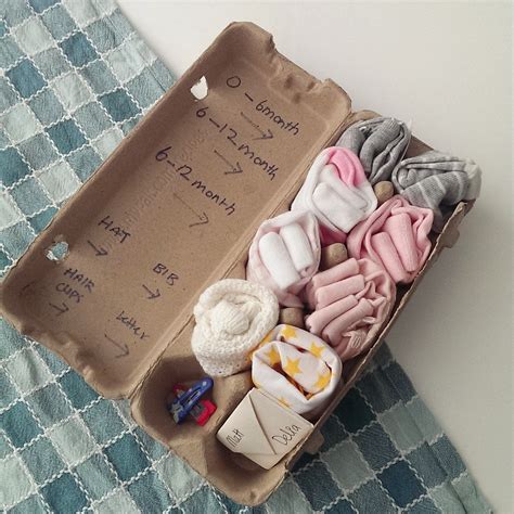 It is very practical because, during the first months, parents will need a lot of onesies and baby blankets. D.I.Y Up Cycling Egg Carton Gift (baby shower) - Choyful.