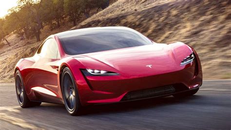 The car is 193,290,025 miles ( 311,070,238 km, 2.079 au, 17.29 light. Tesla Roadster, que vai a 100 km/h em 1,9 s, terá início ...