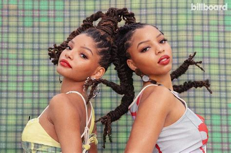 Chloe Bailey Halle Bailey Defends Sister Chloe After Backlash For