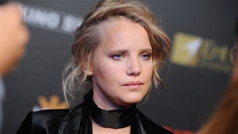 Her birthday, what she did before fame, her family life, fun trivia facts, popularity rankings, and more. 61 Joanna Kulig Sexy Pictures Are Only Brilliant To Observe | GEEKS ON COFFEE