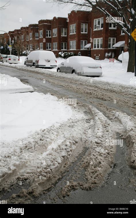 Road Covered Dirty Snow Slush Hi Res Stock Photography And Images Alamy