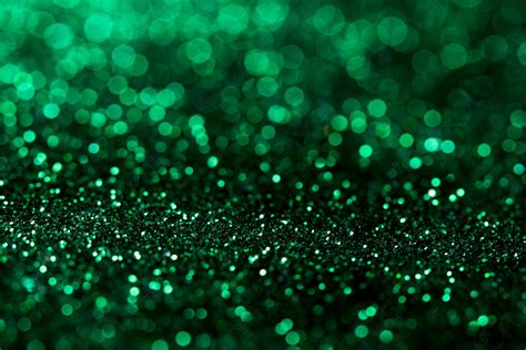 Download Green Glitter Focused Wallpaper