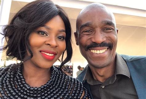 Ancak, gumede orada bulunamadı ve sadece temmuz ayında mülkü kiralayıp boşalttığı, daha sonra adreslerini değiştirdiği. Watch! Bob Mabena Shares The Sweet Moment He Proposed To ...