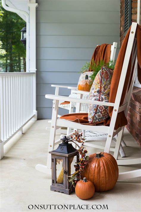 30 Diy Fall Porch Decorating Ideas For The Prettiest
