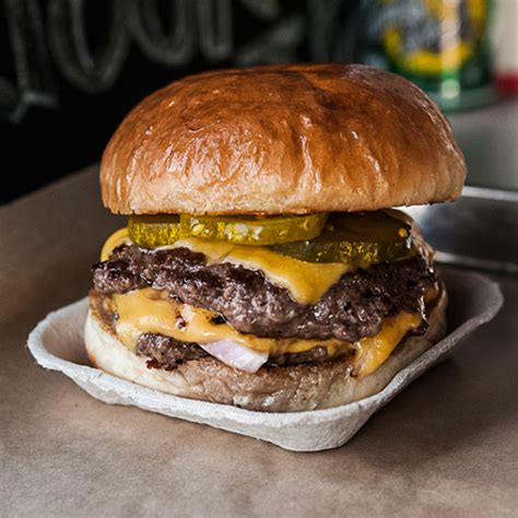 The Top 30 Best Burgers in America - Page 21 of 30 - Sportingz