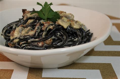 La ricetta siciliana però si presta ad una variante: Spaghetti al Nero di Seppia with Alfredo Sauce - sprinkles ...